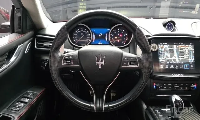 Maserati Ghibli SQ4 Gran Sport, снимка 7 - Автомобили и джипове - 56093169