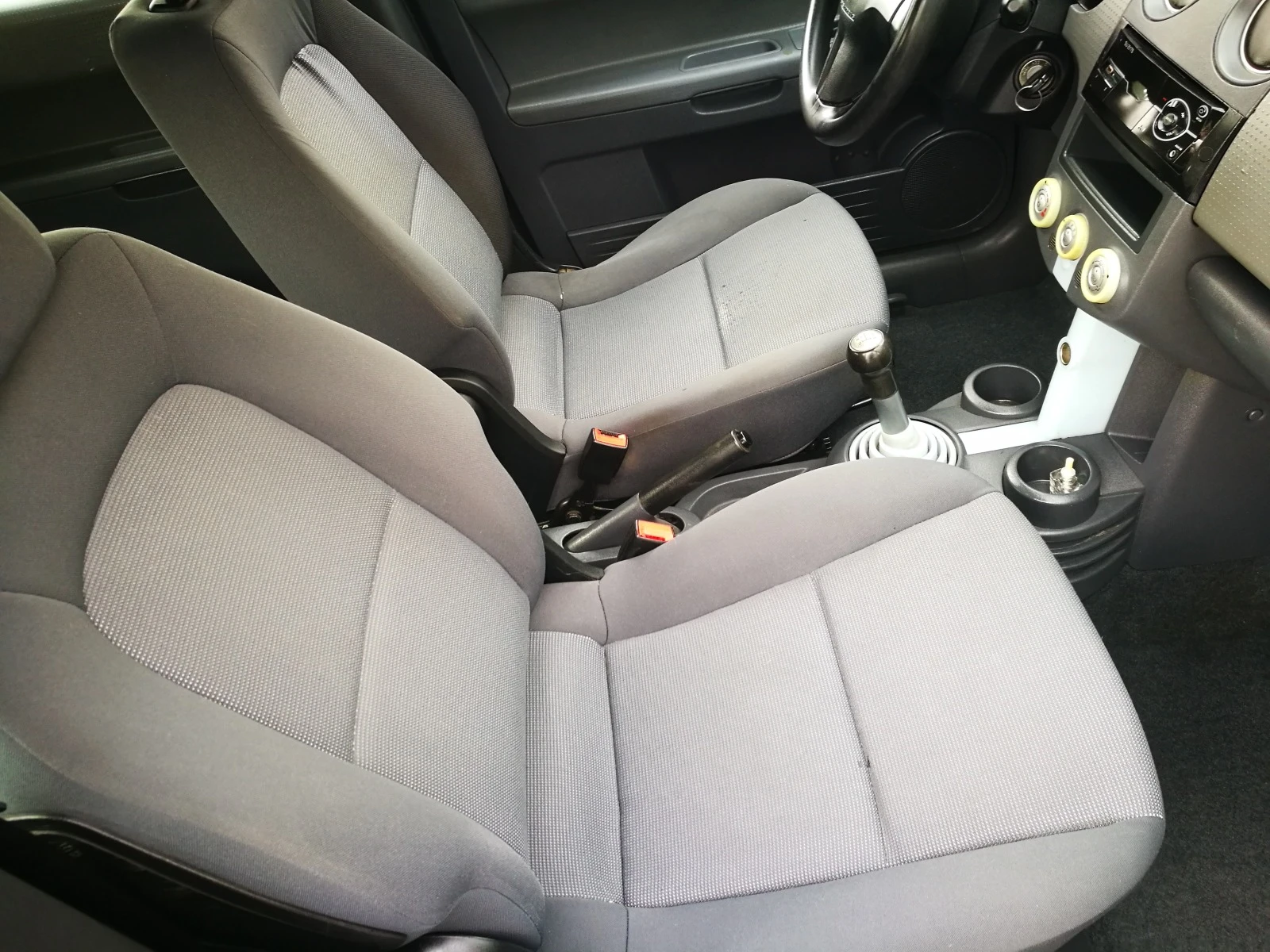Mitsubishi Colt 1.3i 16v | Mobile.bg — изображение 11