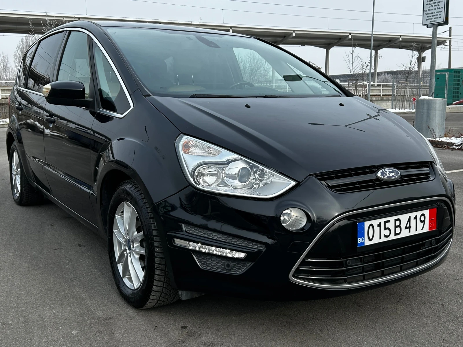 Ford S-Max 2.0TDCI/АВТОМАТИК/Кожа/Подгрев/Навигация/Кейлес - изображение 3