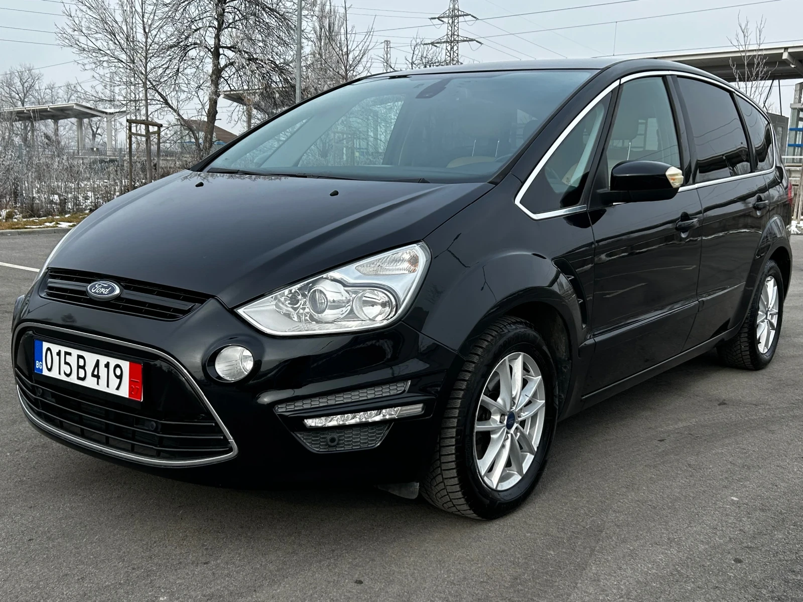 Ford S-Max 2.0TDCI/АВТОМАТИК/Кожа/Подгрев/Навигация/Кейлес - [1] 