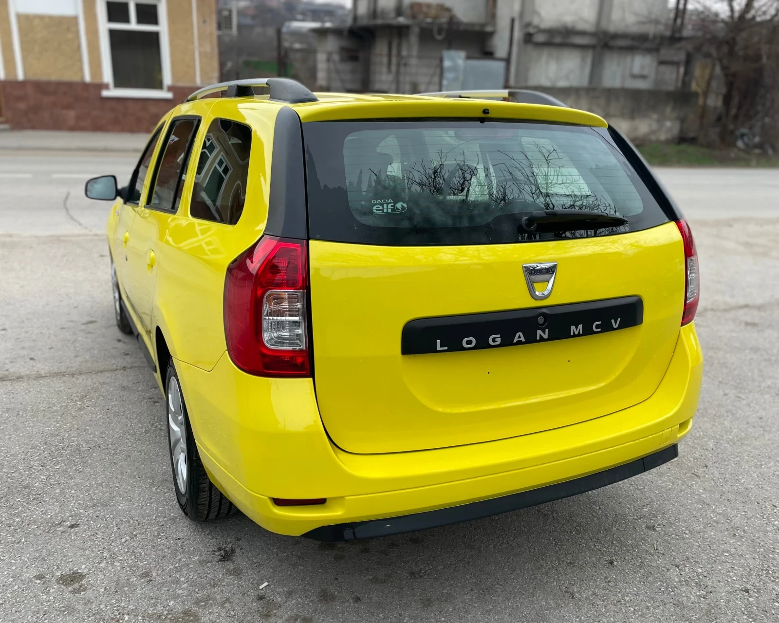 Dacia Logan 1.2 - изображение 8