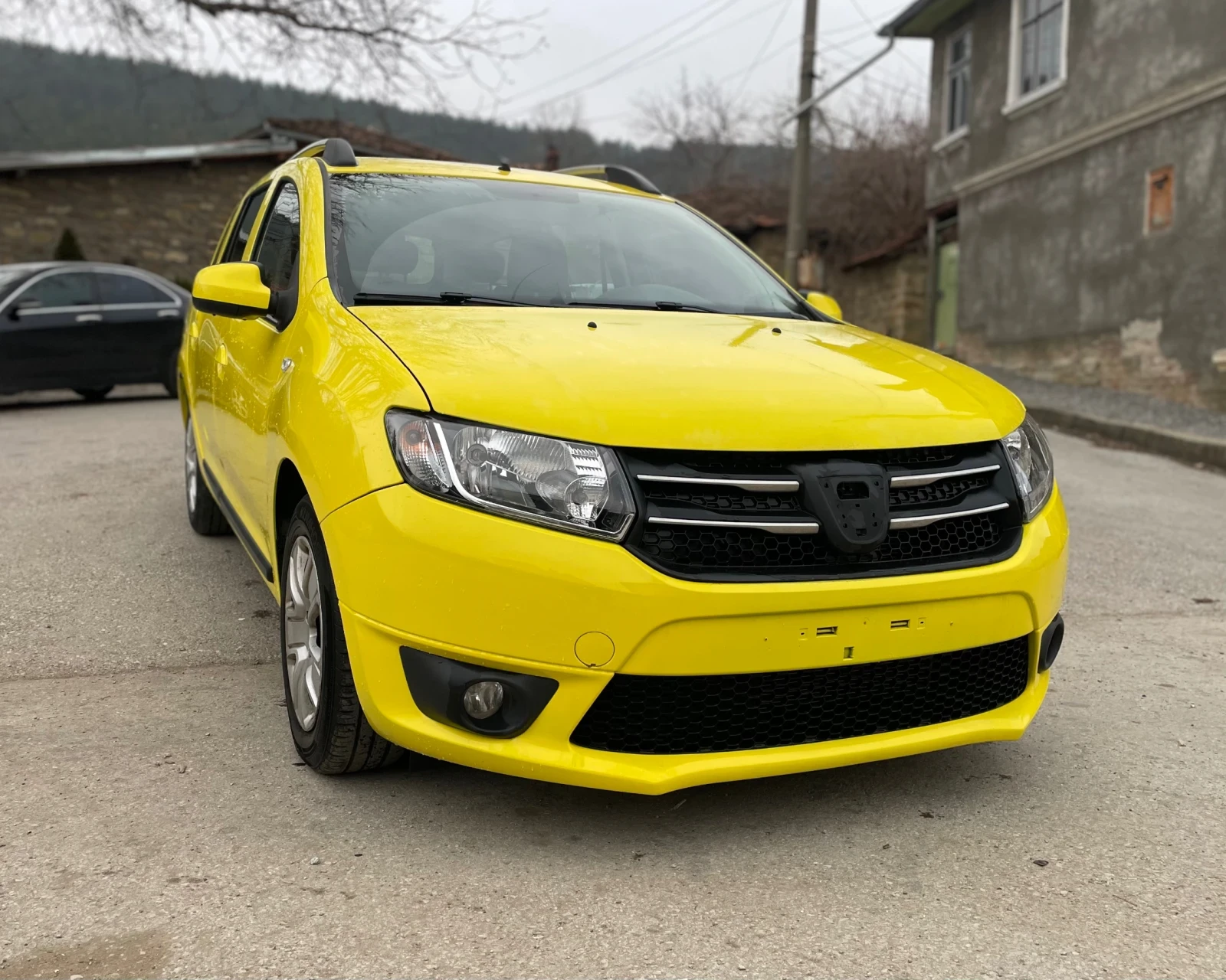 Dacia Logan 1.2 - изображение 3