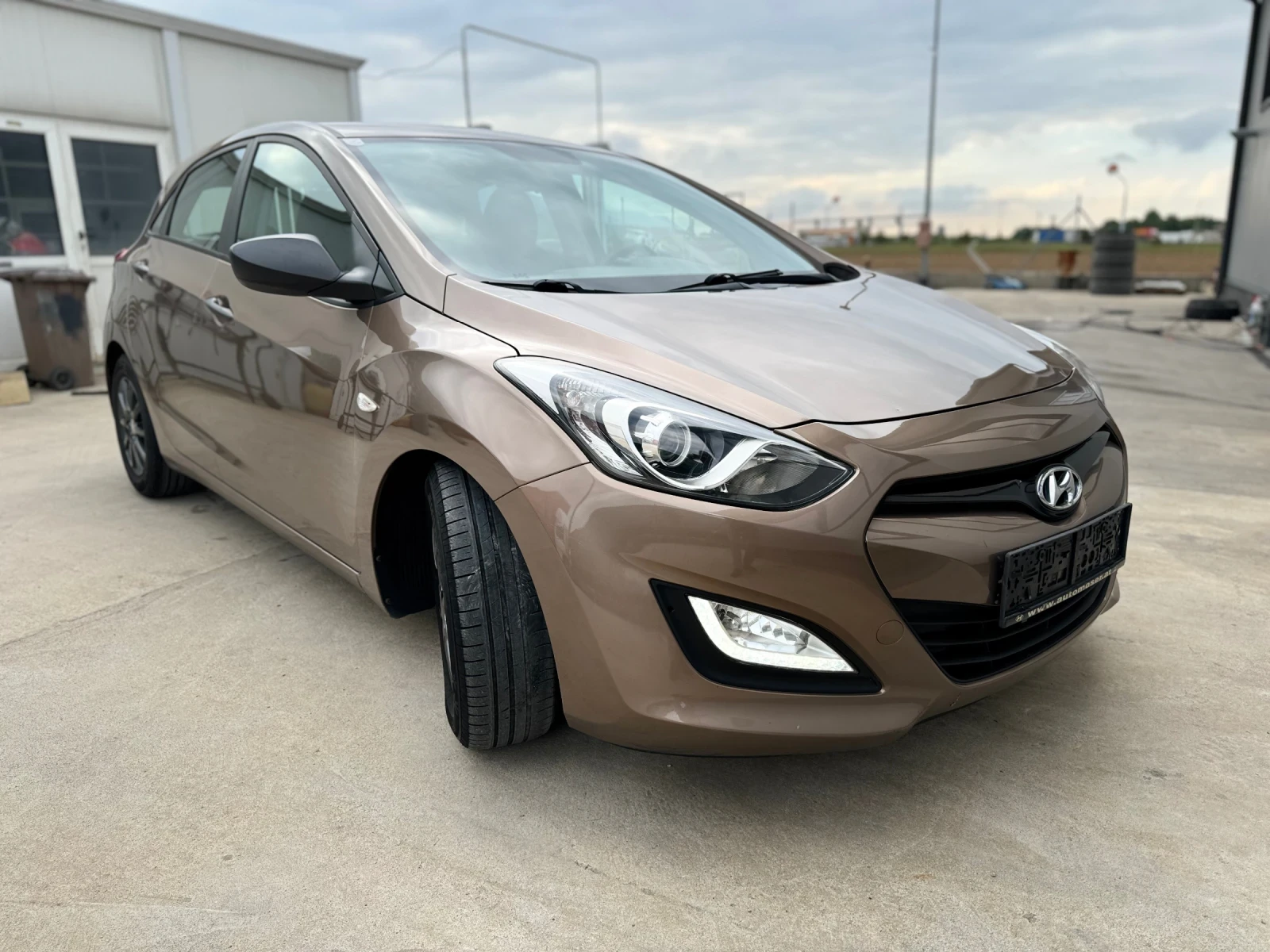 Hyundai I30 1.4 I 100 PS - изображение 8