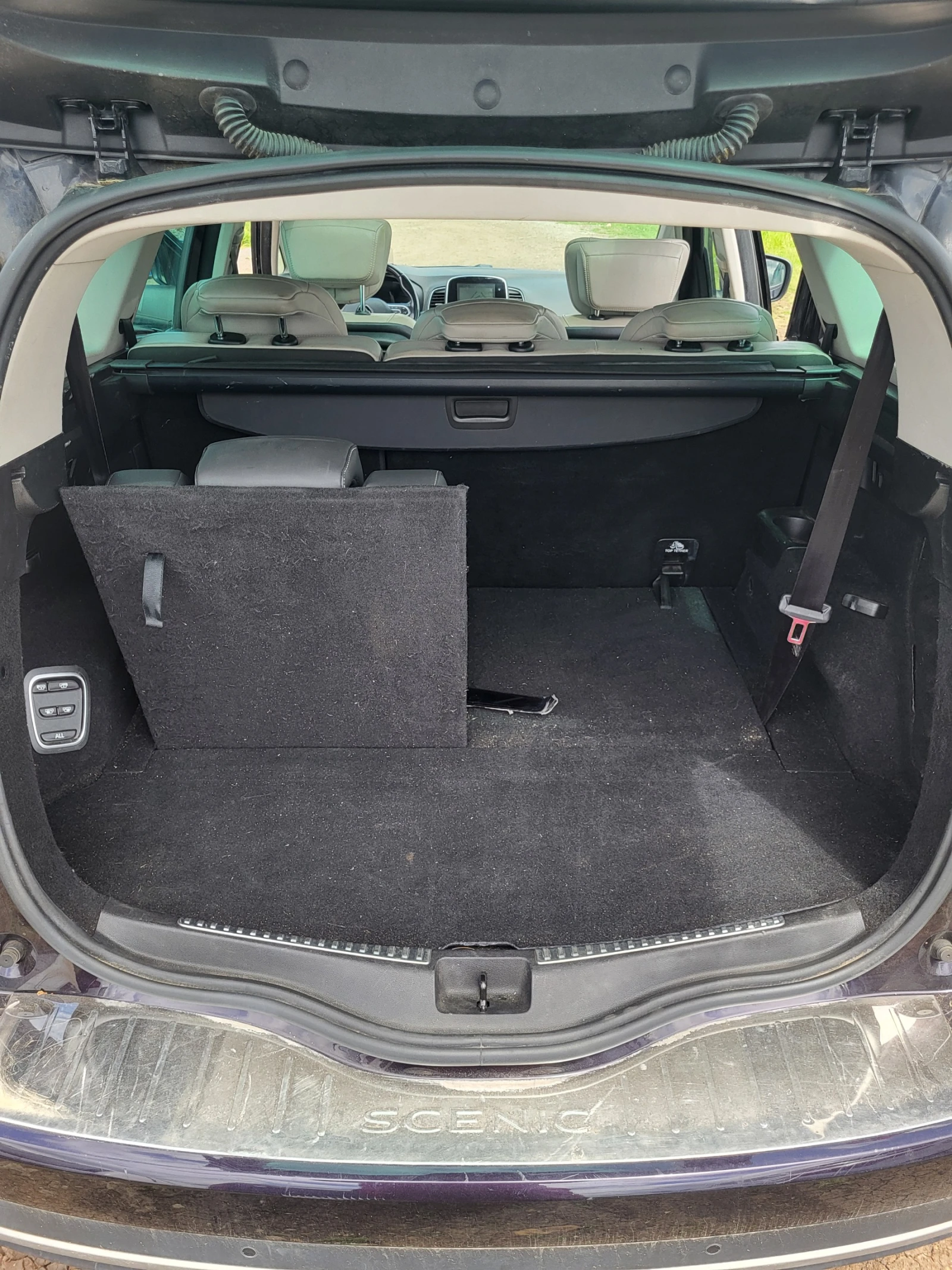 Renault Grand scenic INITIALE PARIS/ 7 местен/ автомат  - изображение 10