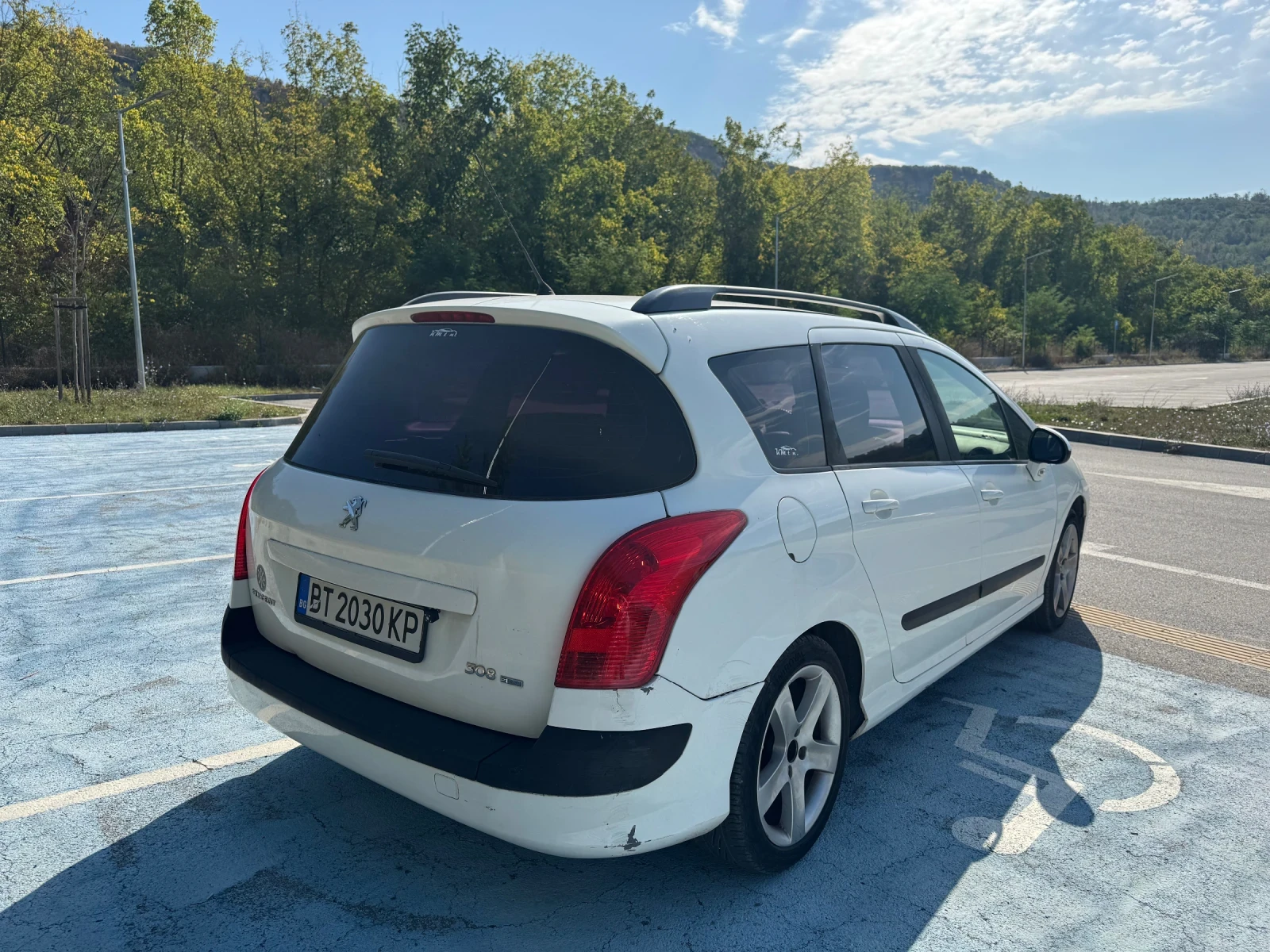 Peugeot 308 Combi - изображение 4