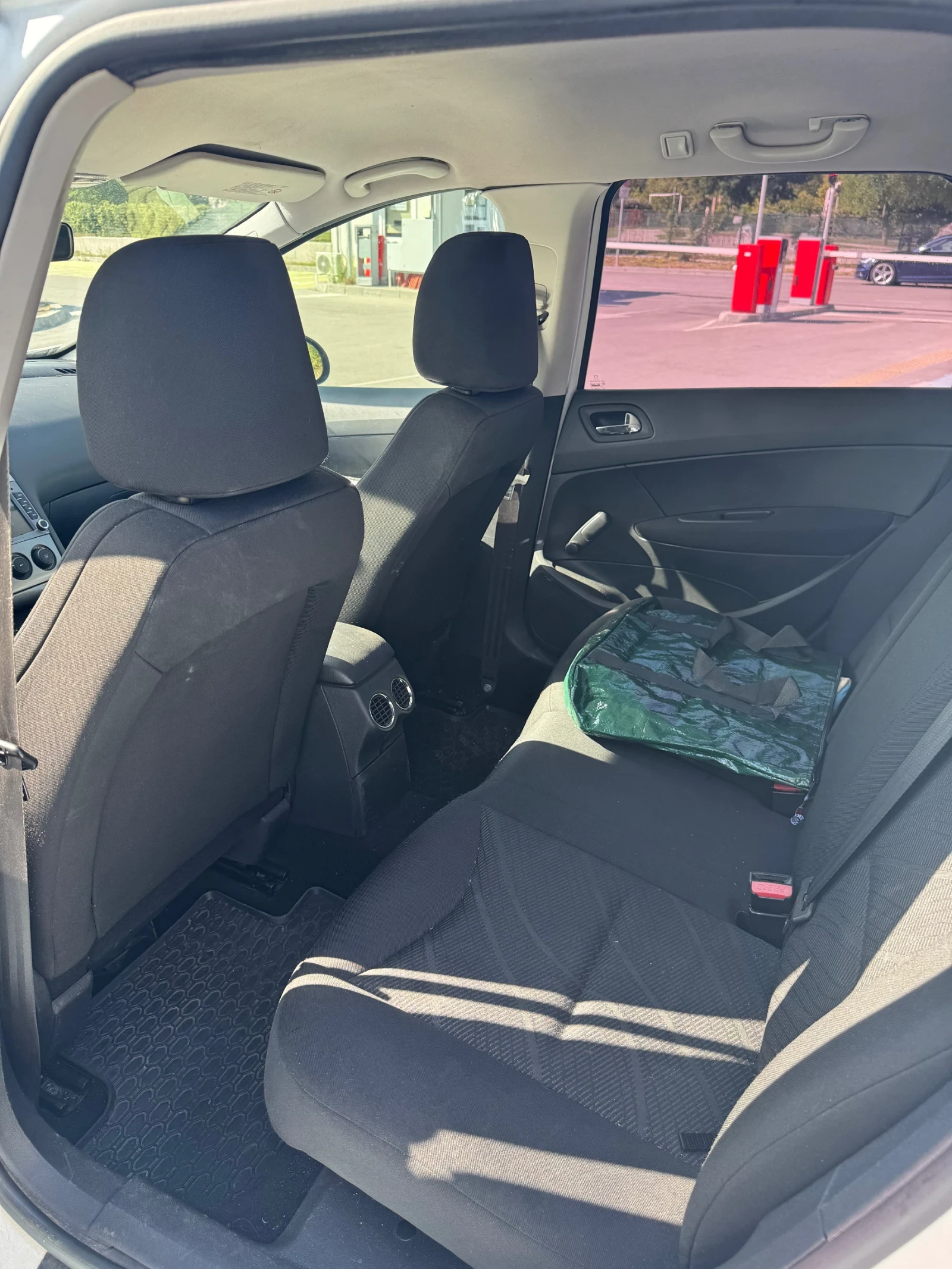 Peugeot 308 Combi - изображение 7