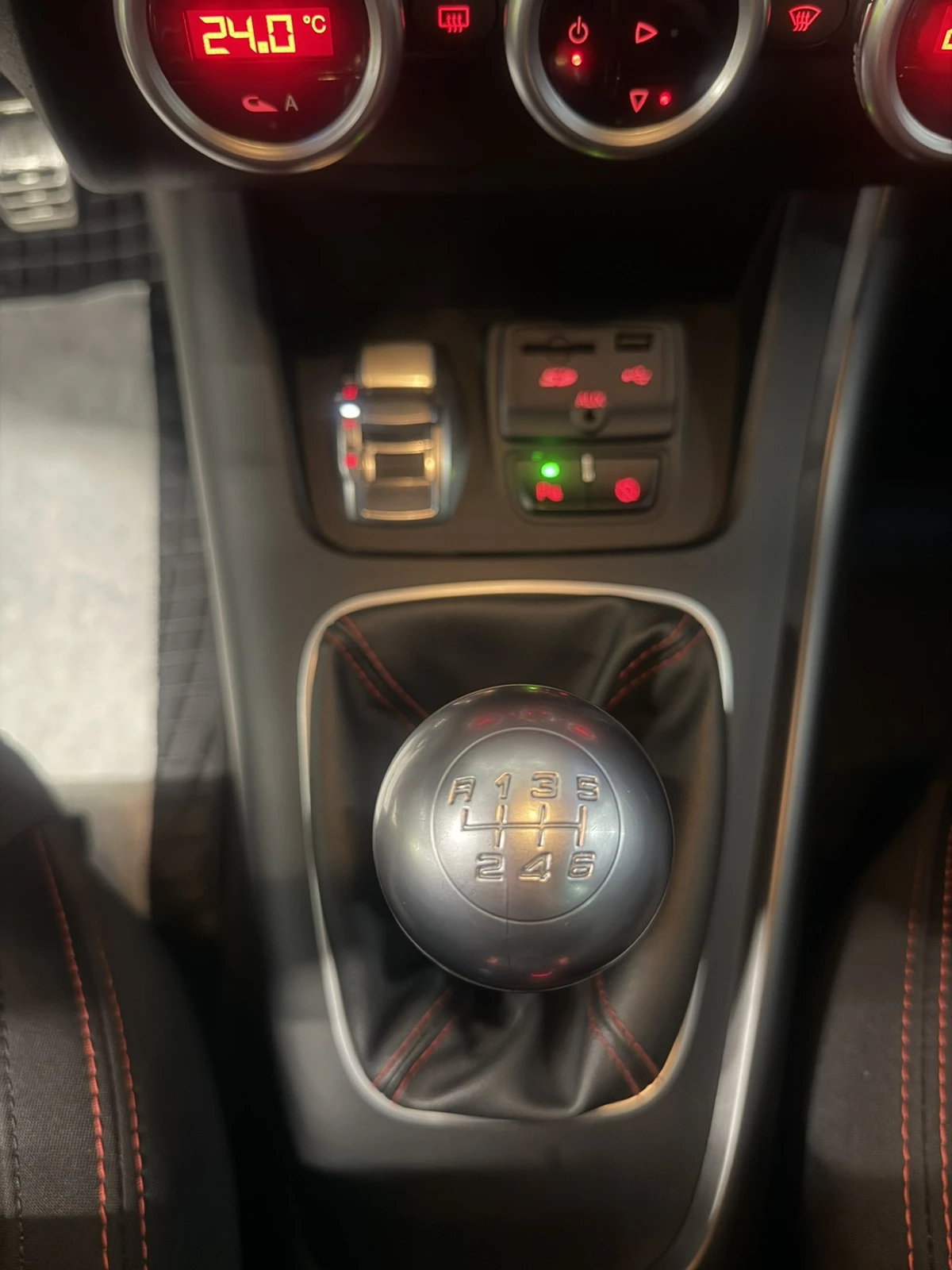 Alfa Romeo Giulietta Sprint | Mobile.bg � ����������� 14