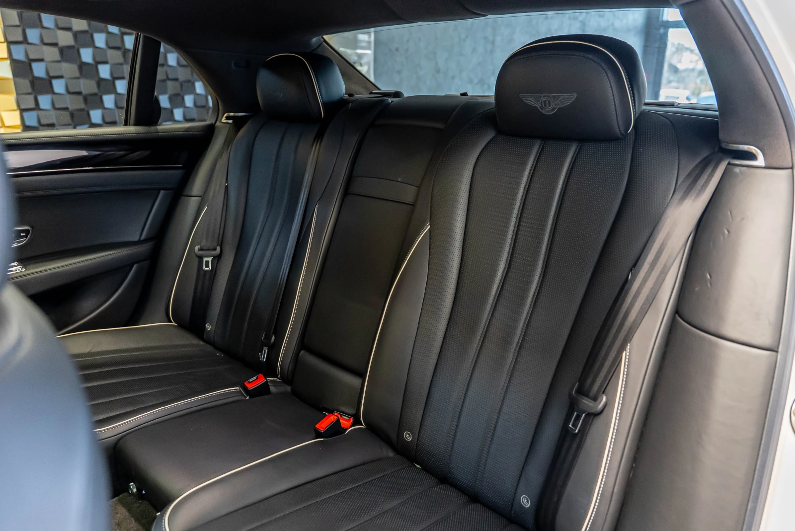 Bentley Flying Spur  V8 | Mobile.bg � ����������� 17