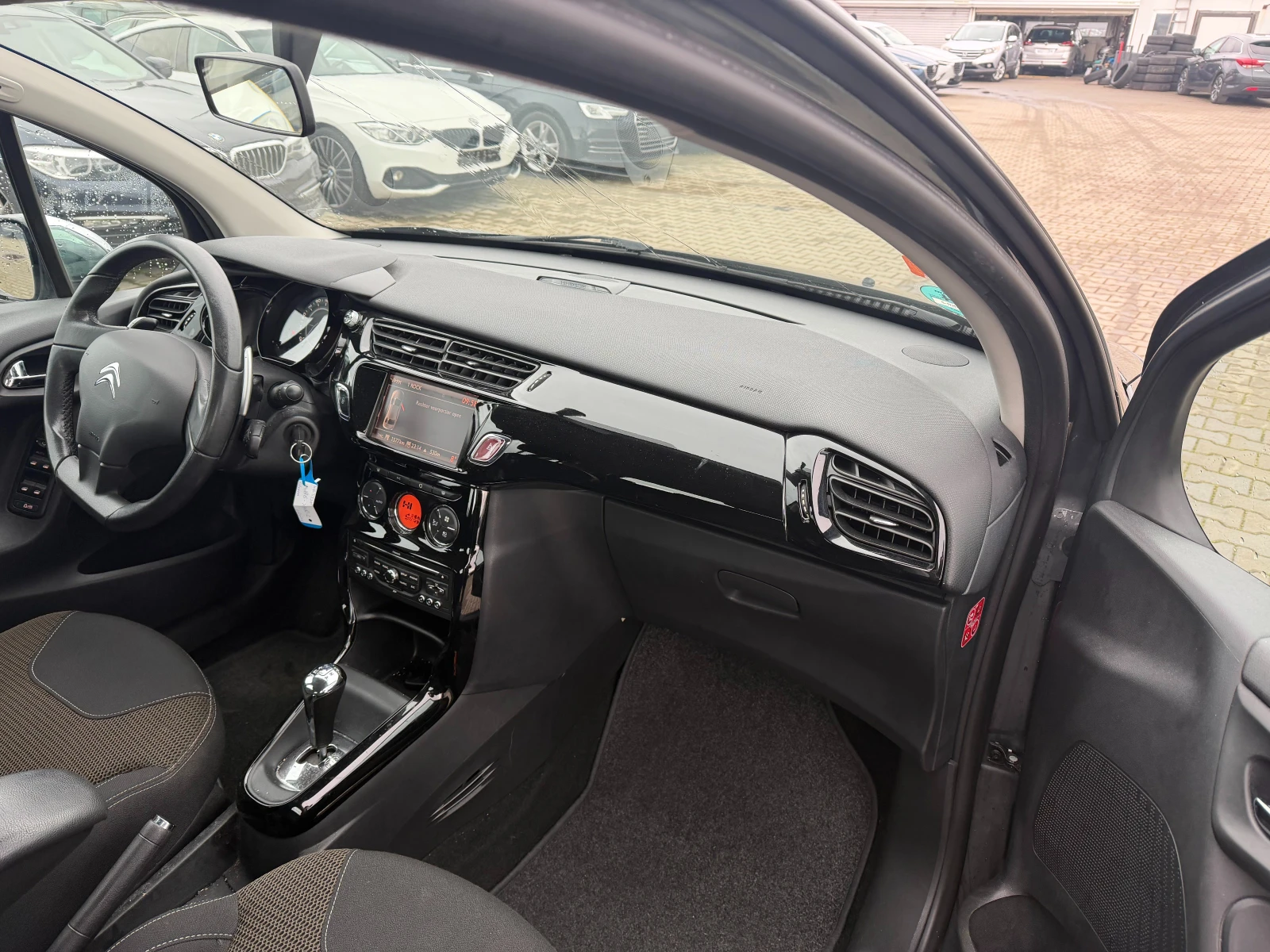 Citroen C3 1.4HDI AVTOMAT/NAVI EURO 5 | Mobile.bg � ����������� 10
