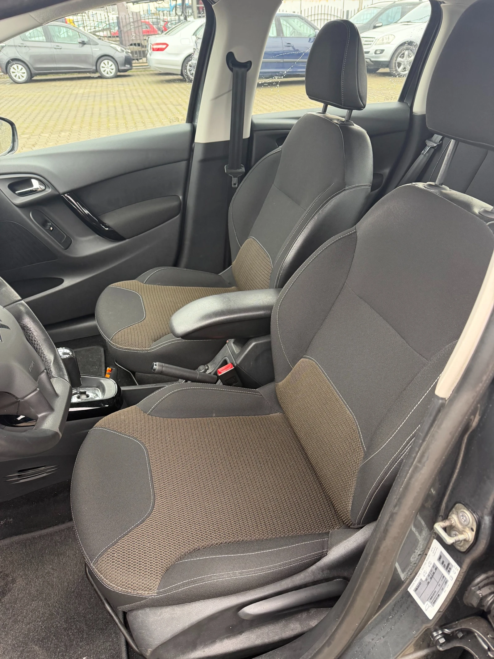 Citroen C3 1.4HDI AVTOMAT/NAVI EURO 5 | Mobile.bg � ����������� 12