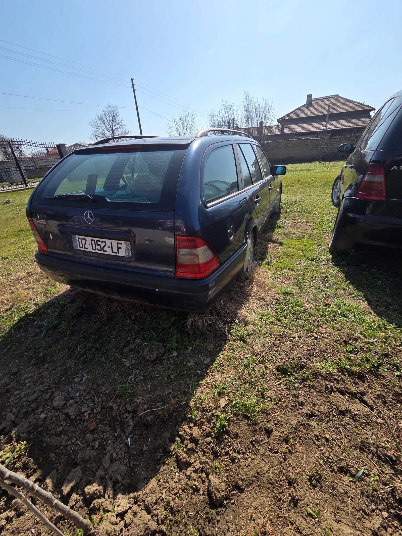 Mercedes-Benz C 180, снимка 5 - Автомобили и джипове - 53836696