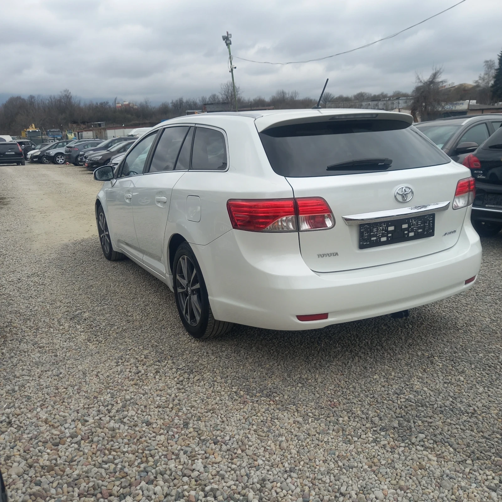 Toyota Avensis 1.8 147 ����  ������ | Mobile.bg � ����������� 5