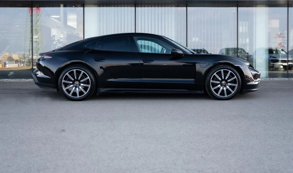 Porsche Taycan 4S Sport Chrono, снимка 2 - Автомобили и джипове - 54042716