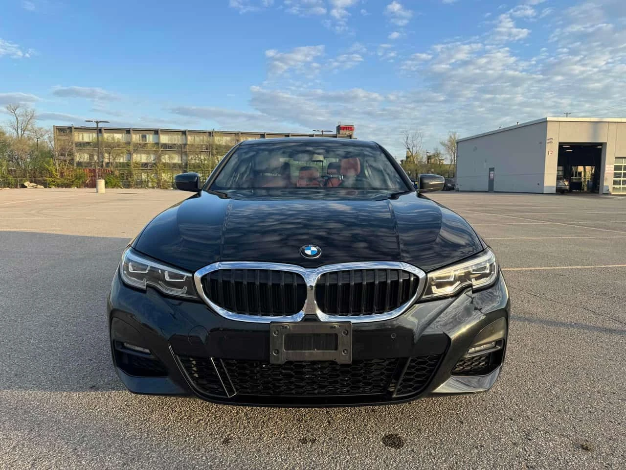 BMW 330 i xDrive * M-SPORT* АВТОКРЕДИТ* , снимка 6 - Автомобили и джипове - 54572189