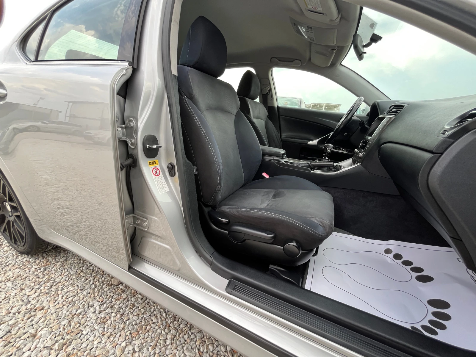 Lexus IS 220d IS220D, 177ck, 6 скорости, ЛИЗИНГ, снимка 12 - Автомобили и джипове - 54925461