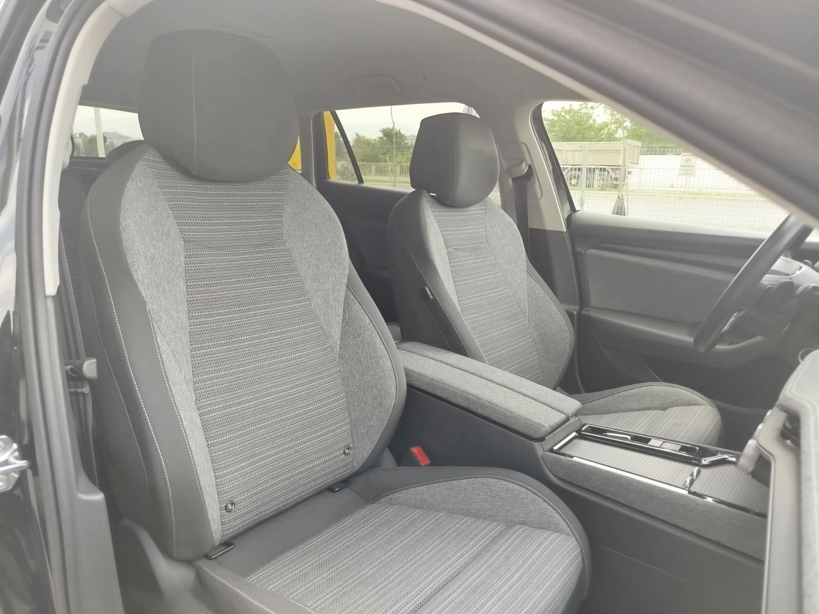 Skoda Superb 2.0 TDI/150 к.с., снимка 13 - Автомобили и джипове - 55187199