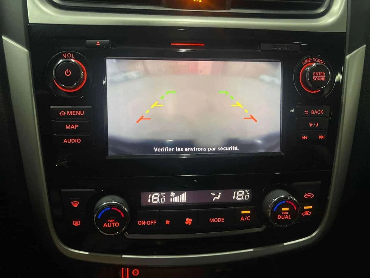 Nissan Altima * 2.5 * АВТОКРЕДИТ БЕЗ ПЪРВОНАЧАЛНА ВНОСКА* , снимка 11 - Автомобили и джипове - 55215588