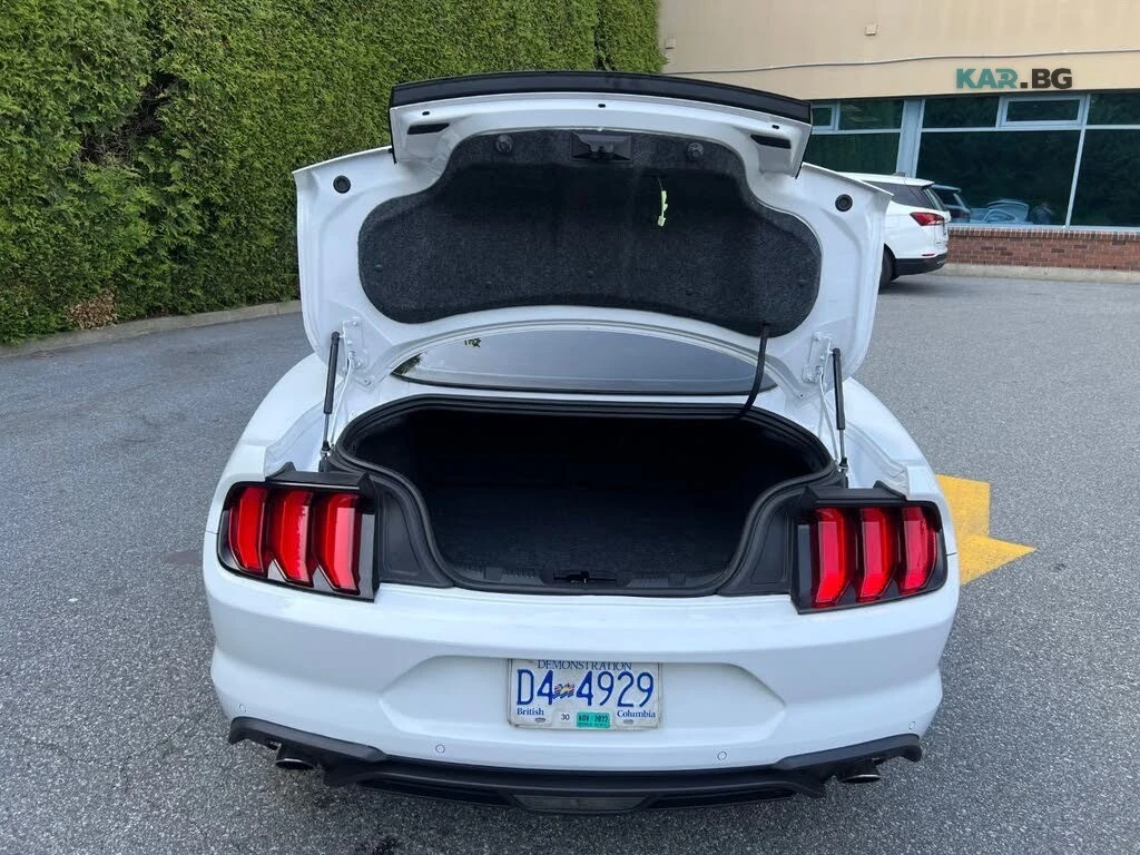Ford Mustang EcoBoost Premium Coupe* АвтоКредит* (ЦЕНА ДО БГ), снимка 9 - Автомобили и джипове - 55235858