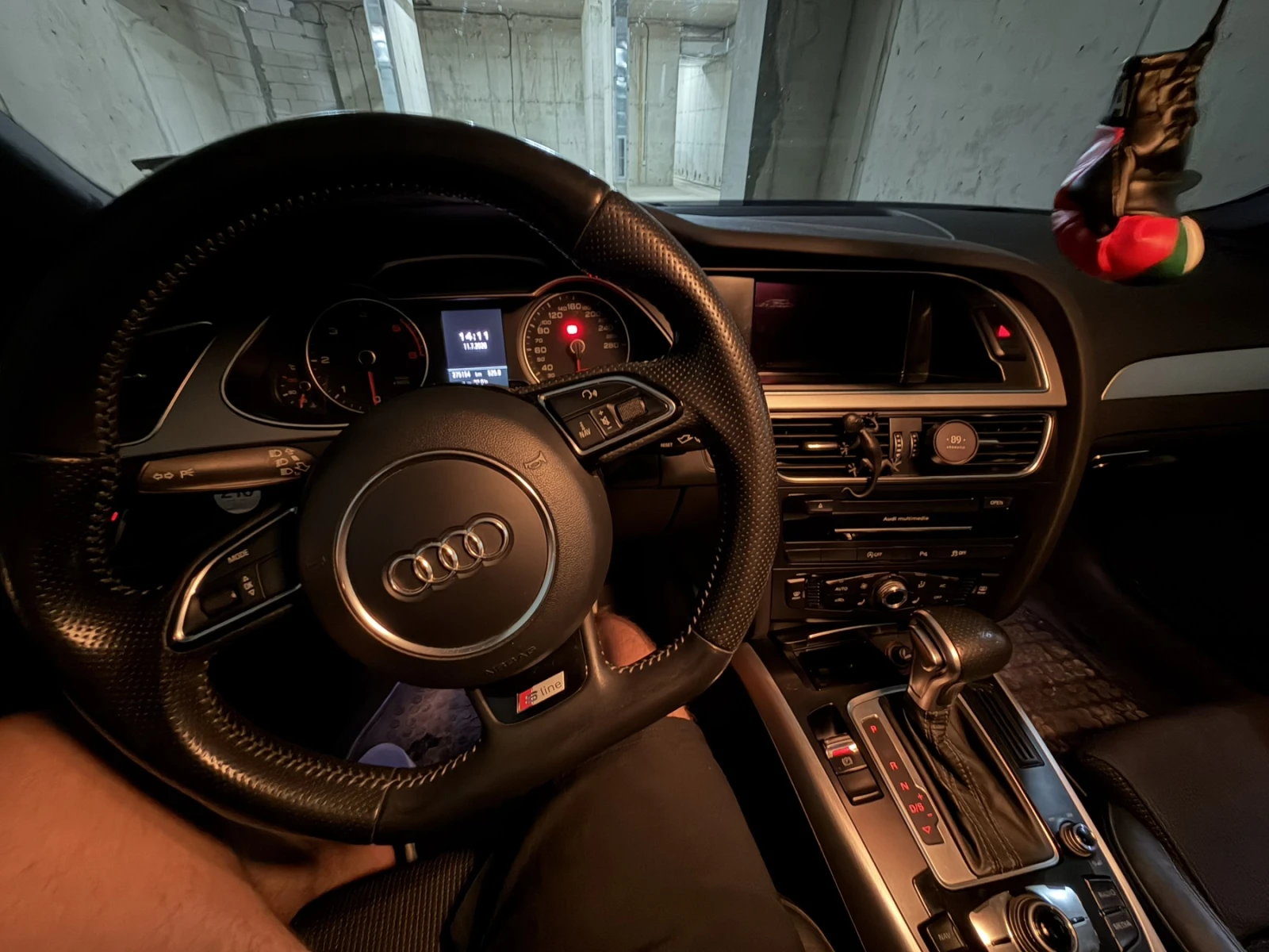 Audi A4 2.0 TDI S-Line, снимка 12 - Автомобили и джипове - 55270864