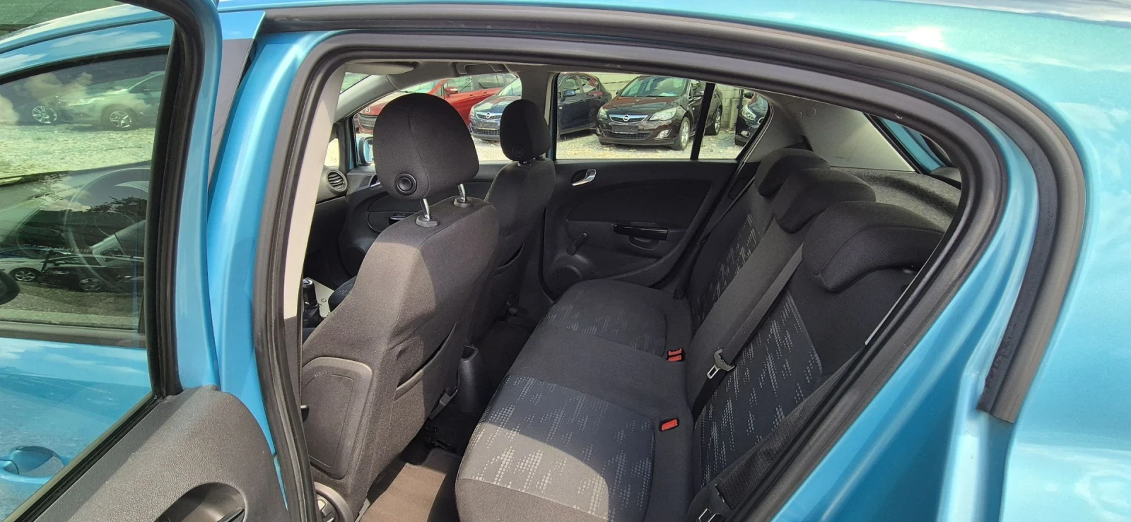 Opel Corsa 1.4, снимка 14 - Автомобили и джипове - 55407297