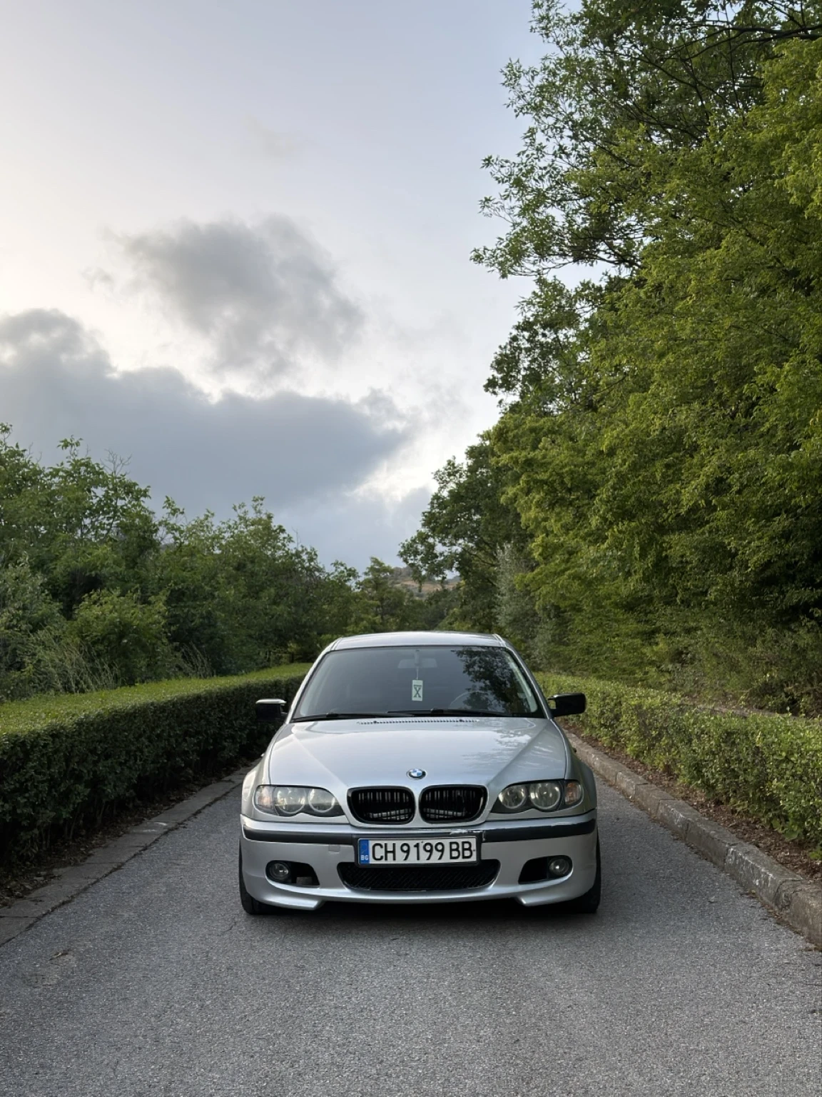 BMW 320
