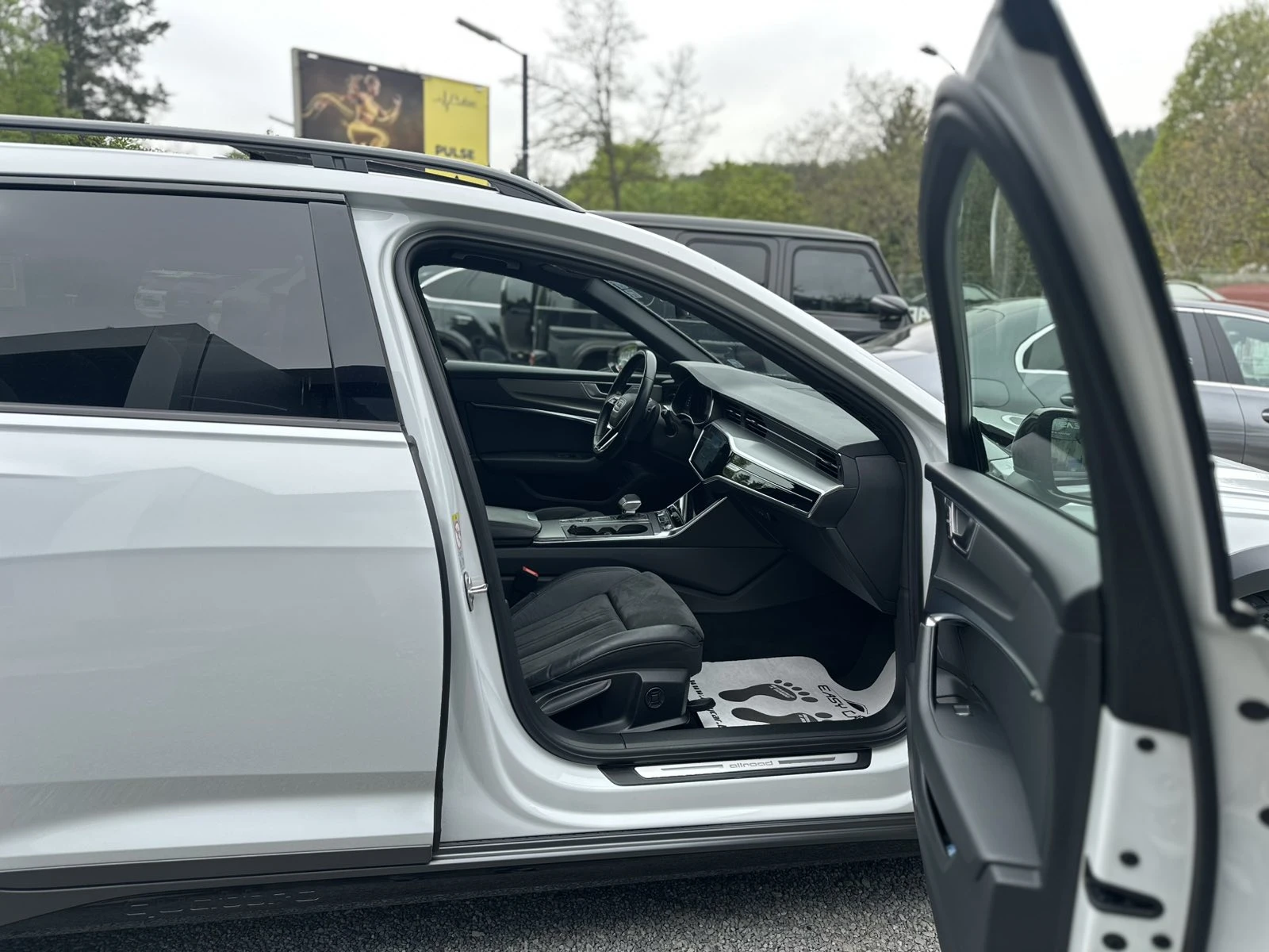 Audi A6 Allroad PANO, снимка 14 - Автомобили и джипове - 55624811