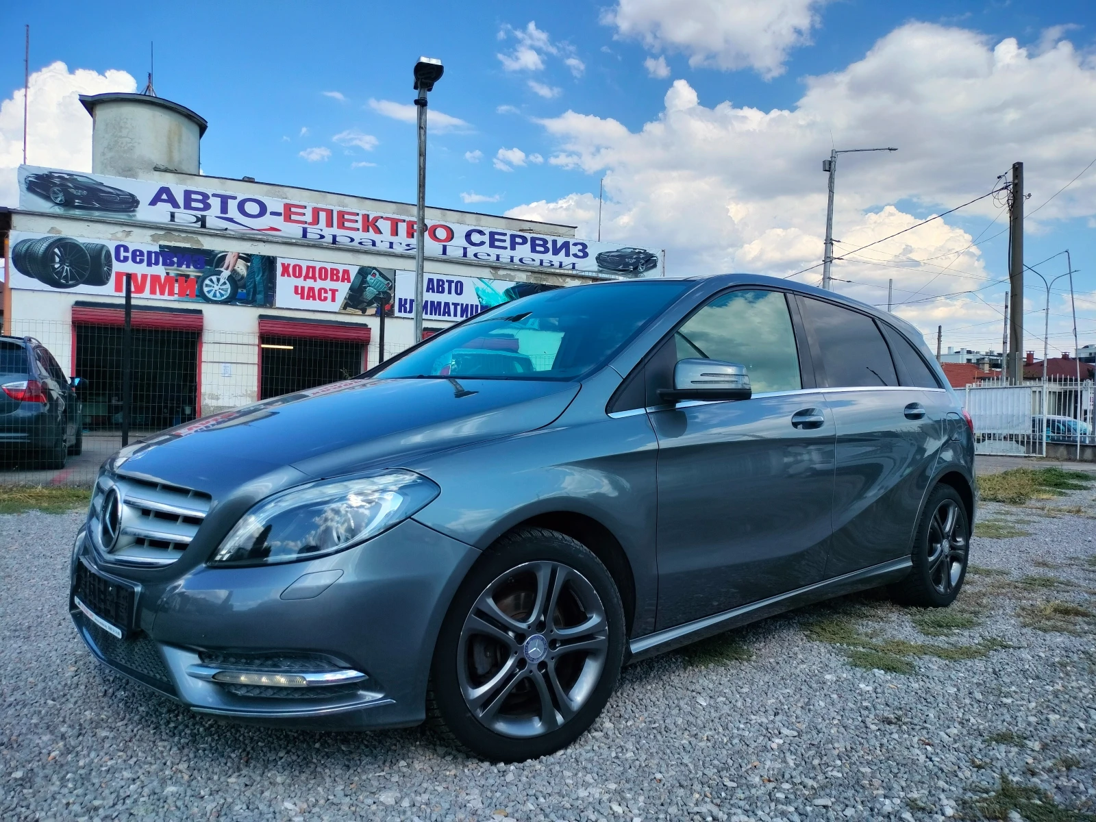 Mercedes-Benz B 180 EURO-5B, НАВИГ., КОЖА