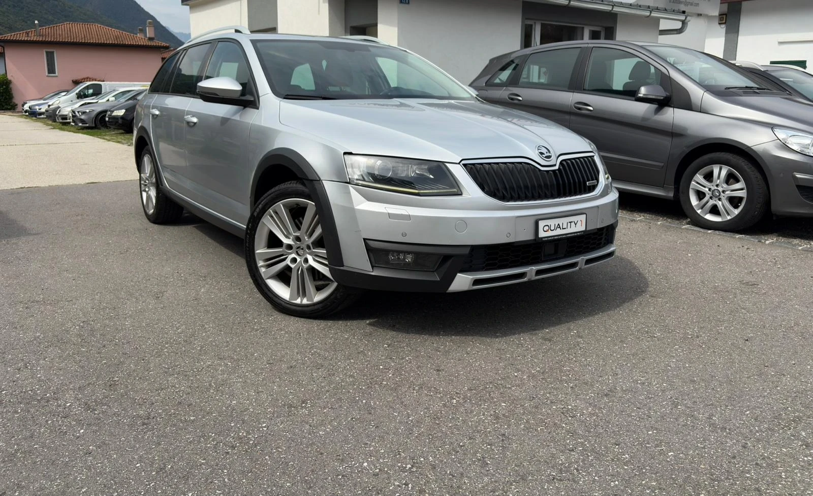 Skoda Octavia Scout, снимка 2 - Автомобили и джипове - 55955613