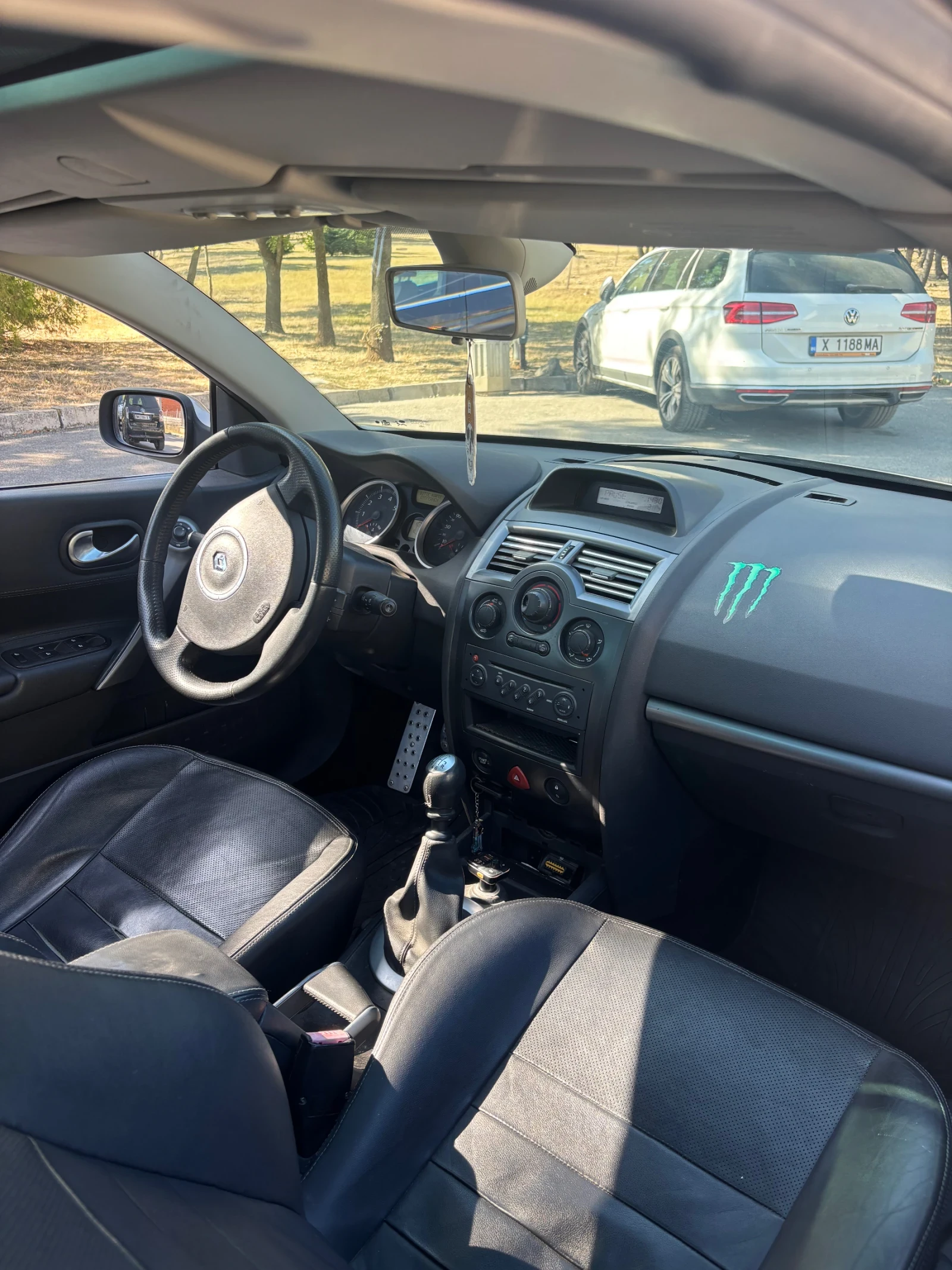 Renault Megane, снимка 3 - Автомобили и джипове - 56374446