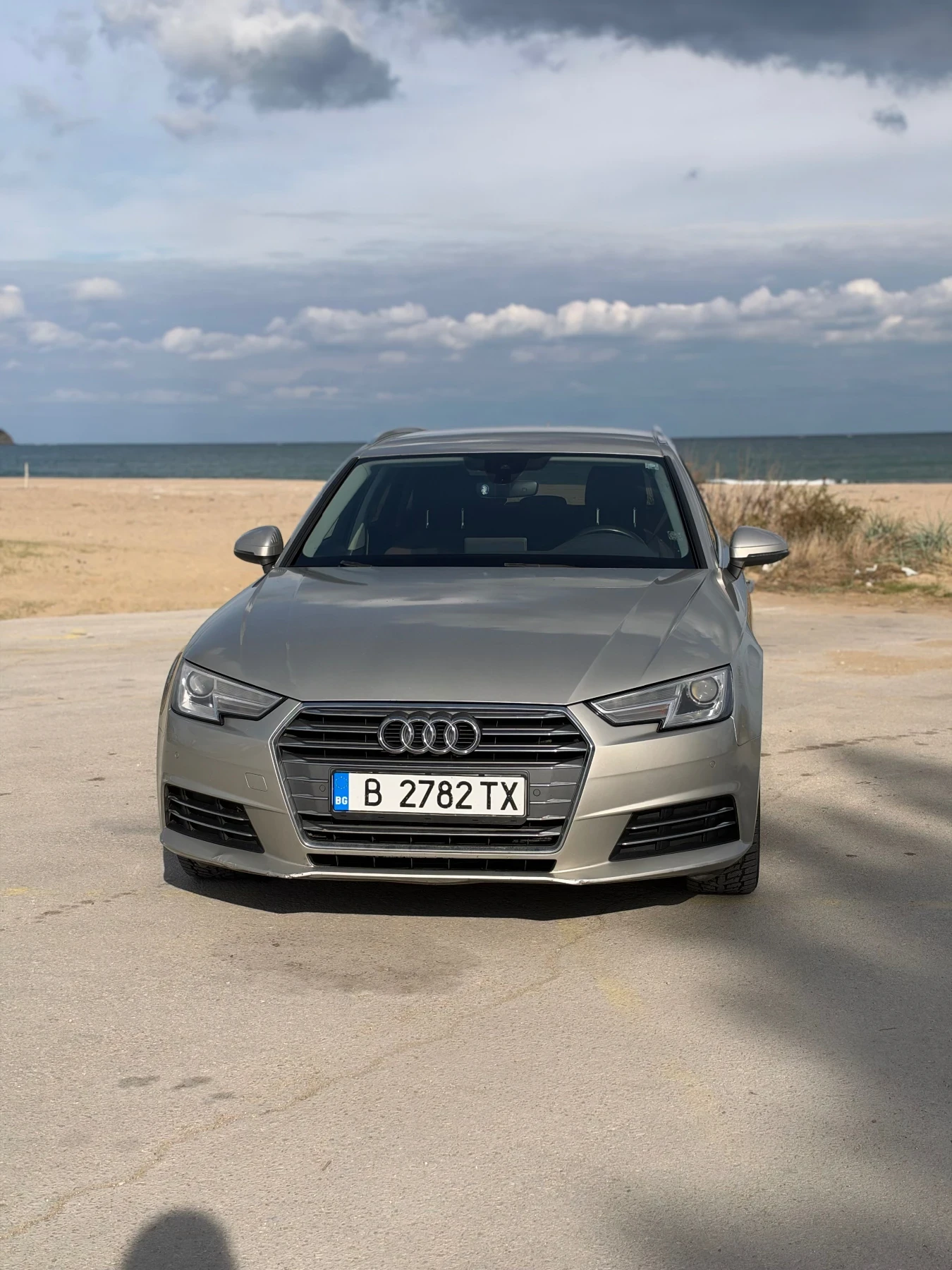 Audi A4 2.0 TDi virtual cocpit 