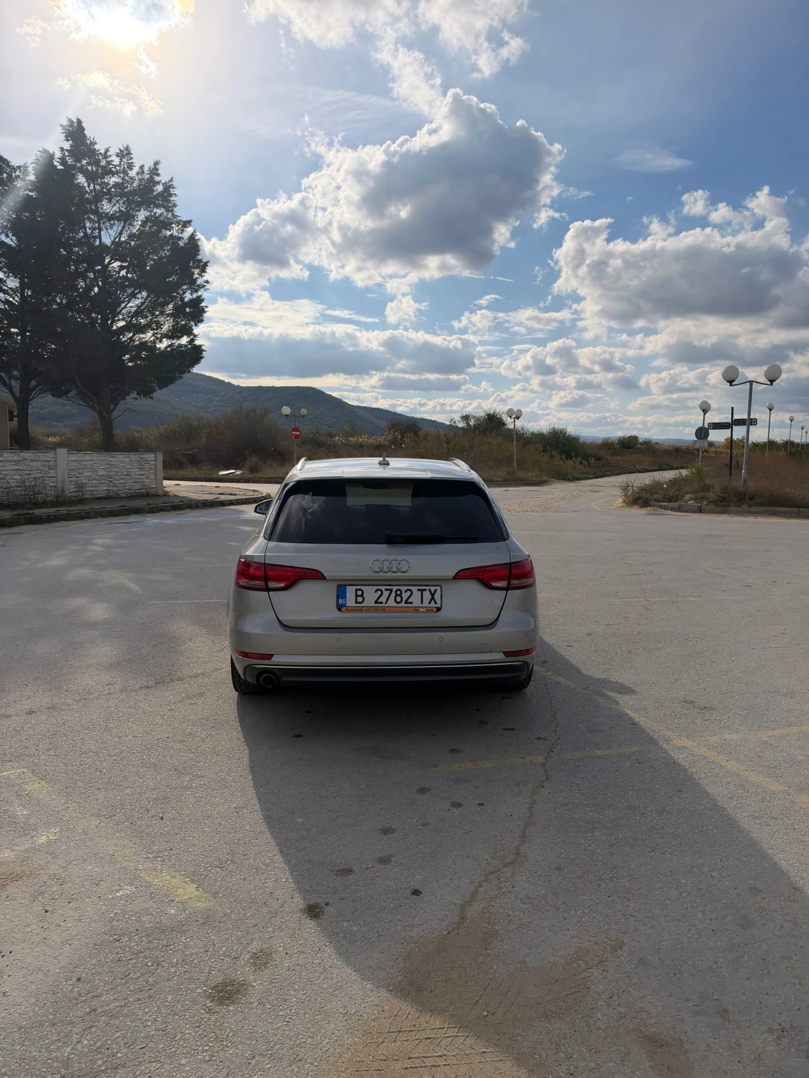Audi A4 2.0 TDi virtual cocpit , снимка 6 - Автомобили и джипове - 56544054