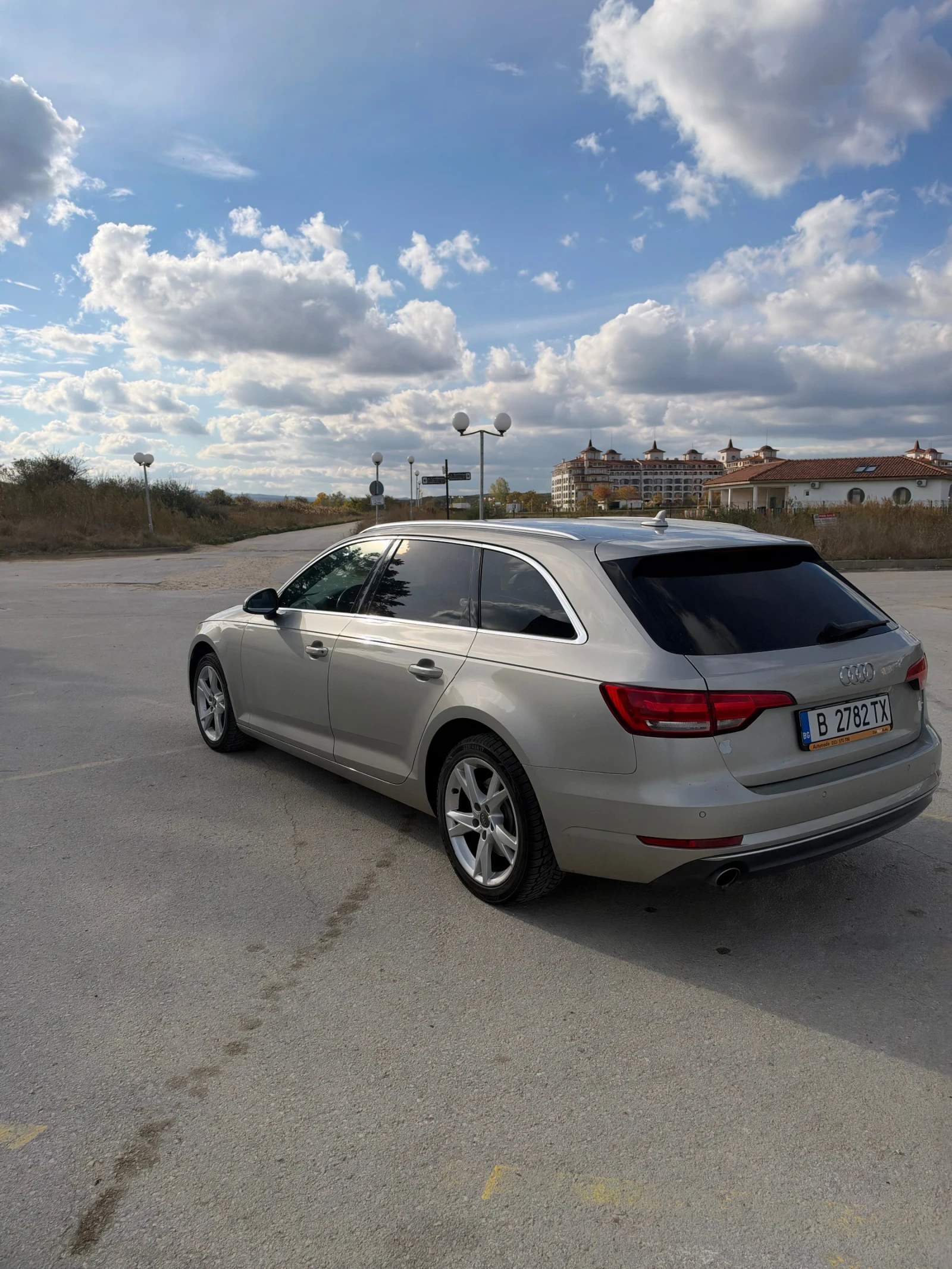Audi A4 2.0 TDi virtual cocpit , снимка 5 - Автомобили и джипове - 56544054