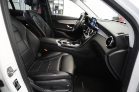 Mercedes-Benz GLC 250 AMG PACK SERVICE BOOK, снимка 13