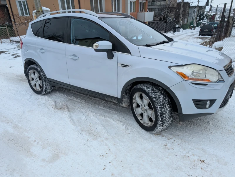 Ford Kuga 4х4 Панорама , снимка 3 - Автомобили и джипове - 48668588