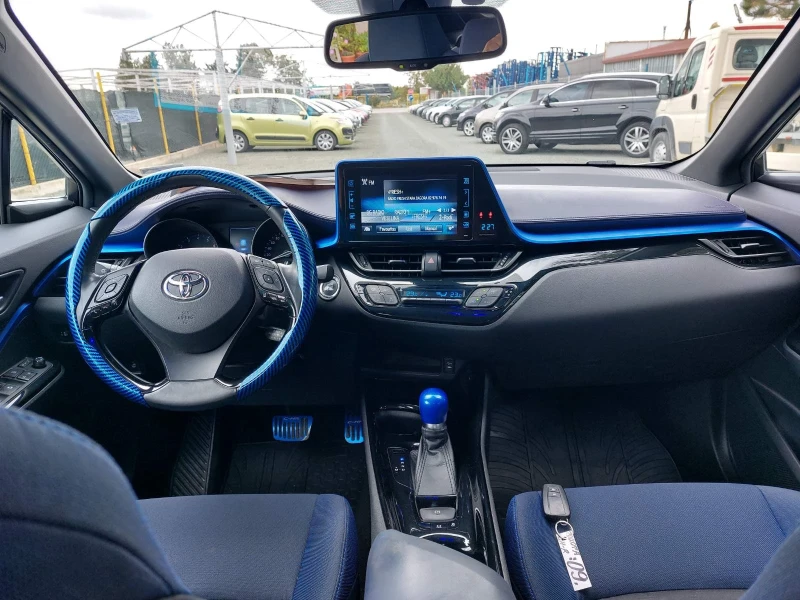 Toyota C-HR 1.6, 4x4, автоматик, снимка 6 - Автомобили и джипове - 52088253