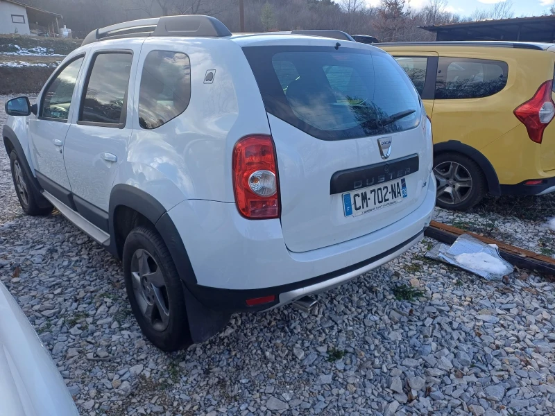 Dacia Duster 1.5dci 6ск 4х4, снимка 5 - Автомобили и джипове - 52755159
