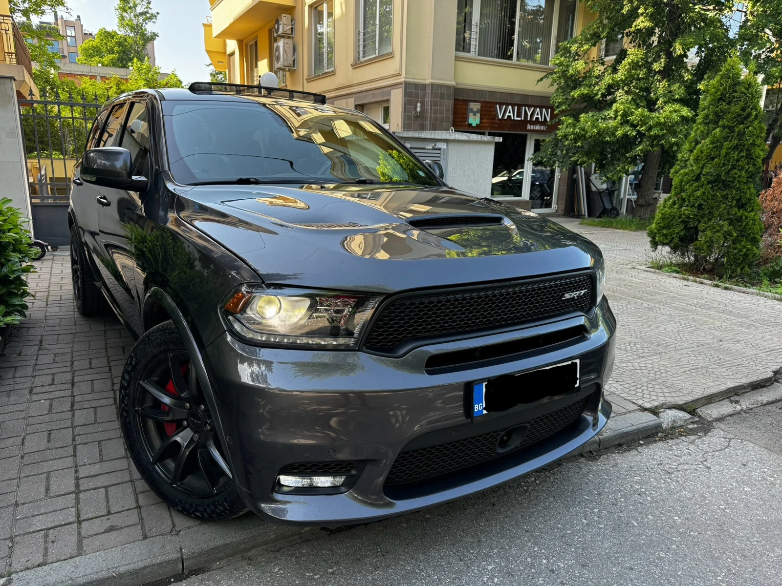 Dodge Durango 6.4 SRT Екрани, Регистриран, Газ - изображение 2