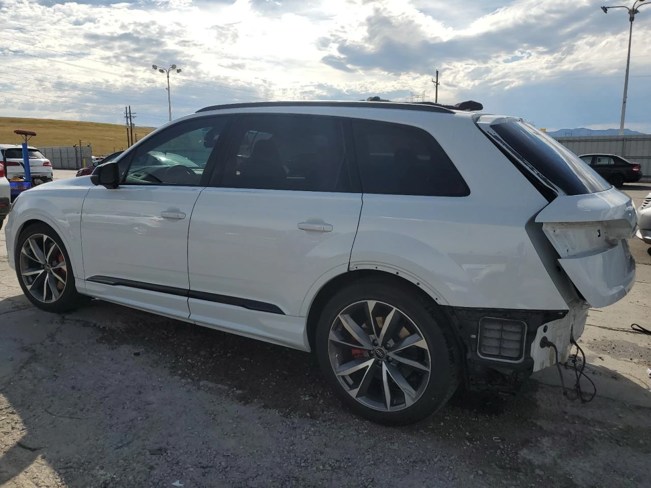 Audi SQ7 PRESTIGE - изображение 4