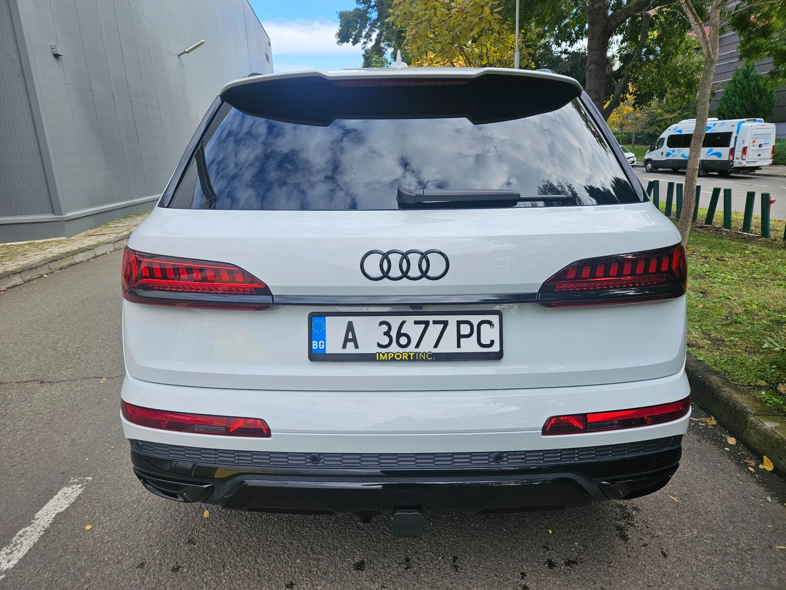 Audi Q7 Technik 69 Хил. Км - изображение 5