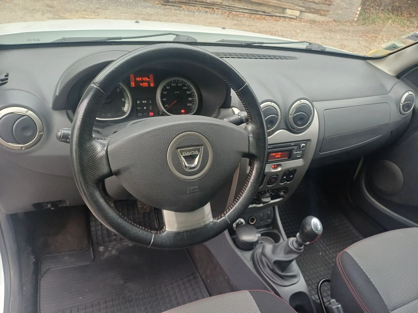 Dacia Duster 1.5dci 6�� 4�4 | Mobile.bg � ����������� 6