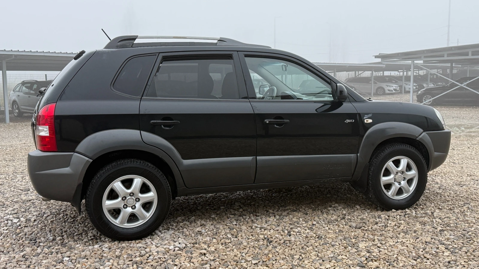 Hyundai Tucson 2.0CRDI/4WD/112кс/5скорости/НОВ ВНОС ОТ ИТАЛИЯ - изображение 6