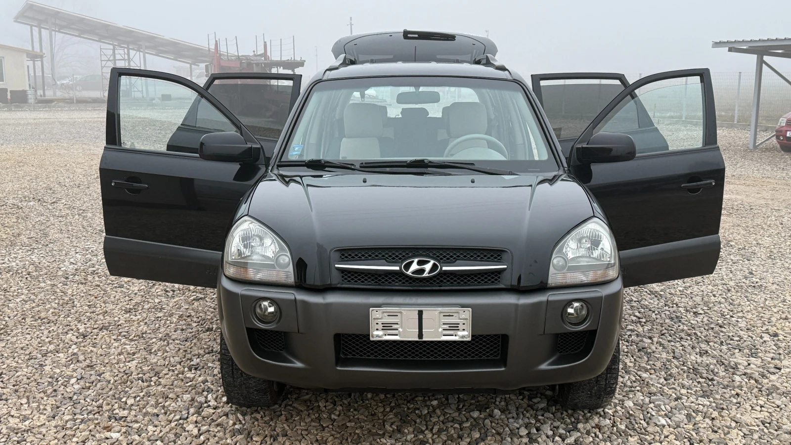 Hyundai Tucson 2.0CRDI/4WD/112кс/5скорости/НОВ ВНОС ОТ ИТАЛИЯ - изображение 7