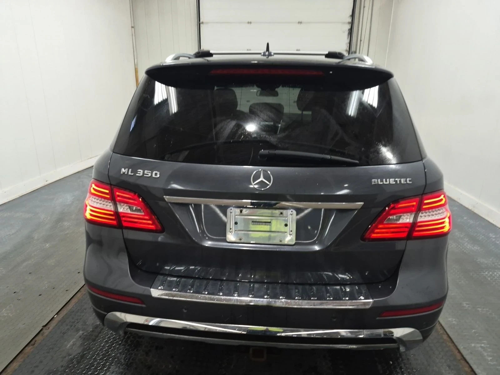Mercedes-Benz ML 350 Bluetec 4MATIC | AMG | AIRMATIC | Панорама | FULL, снимка 5 - Автомобили и джипове - 54412613