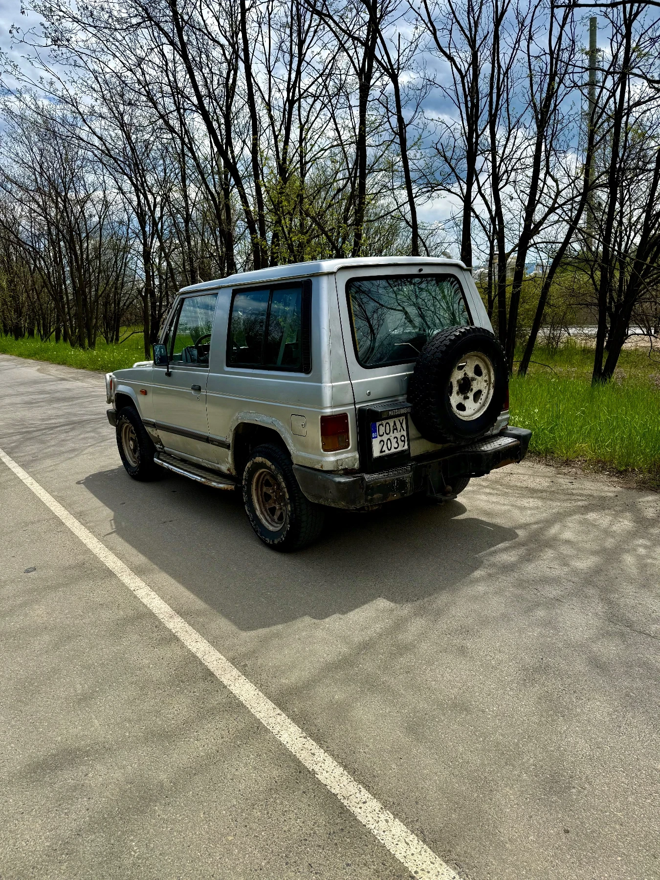 Mitsubishi Pajero 2.5 TD, снимка 3 - Автомобили и джипове - 54455120