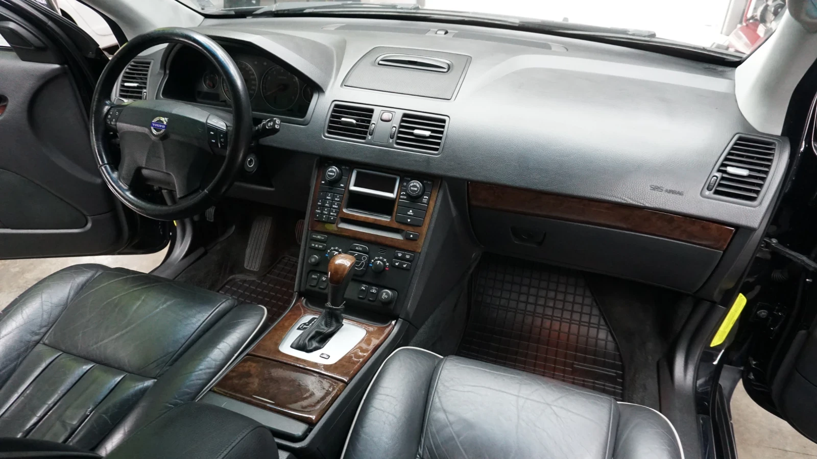 Volvo Xc90 4.4 V8 | Mobile.bg � ����������� 10