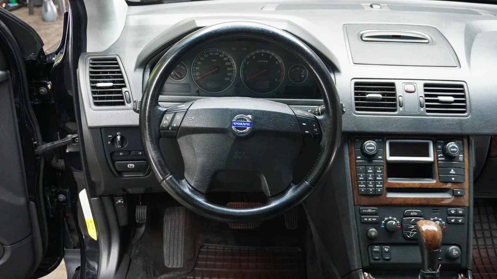 Volvo Xc90 4.4 V8 | Mobile.bg � ����������� 8