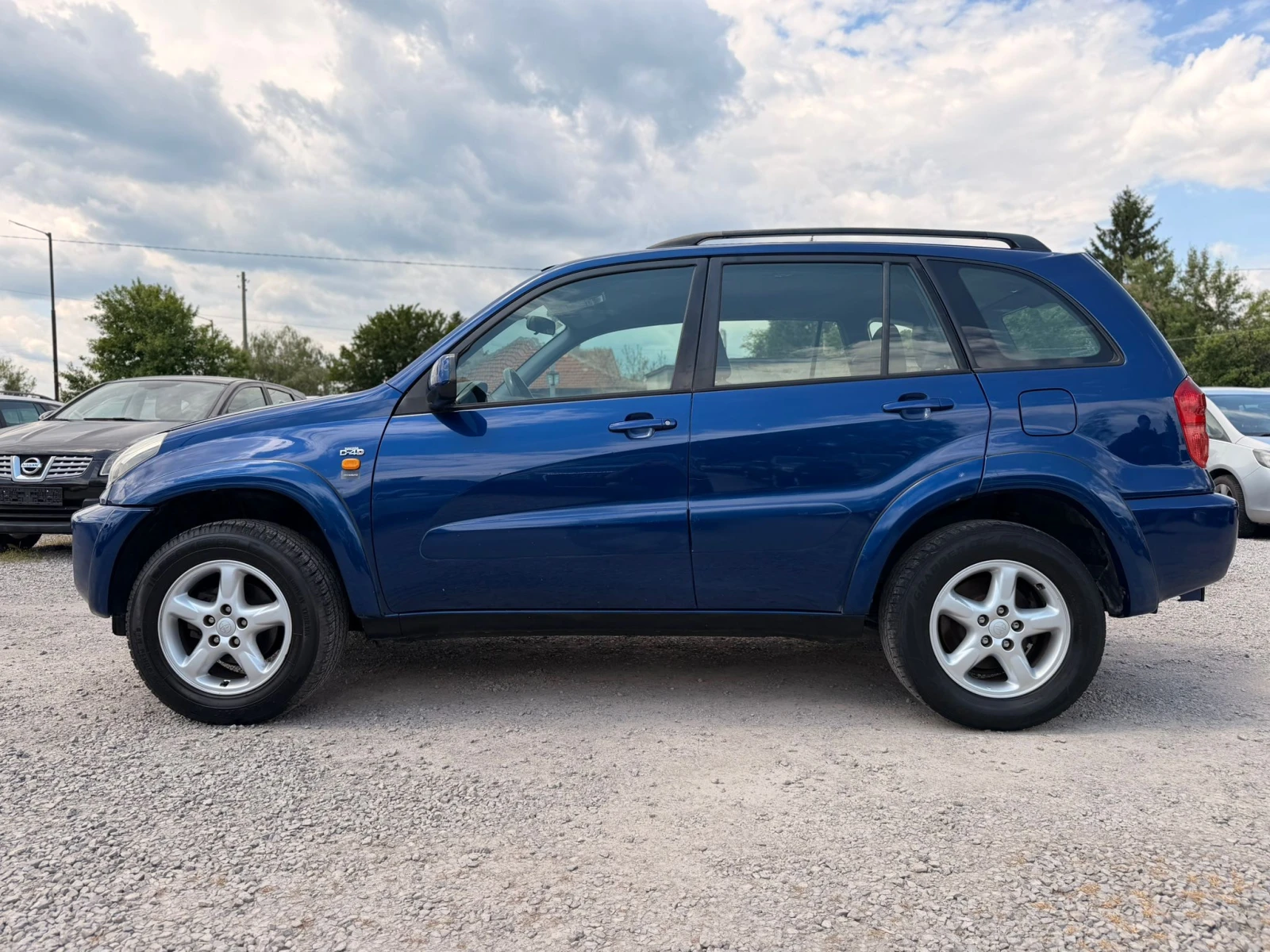 Toyota Rav4 2.0D-4D 4x4 , снимка 6 - Автомобили и джипове - 54830168