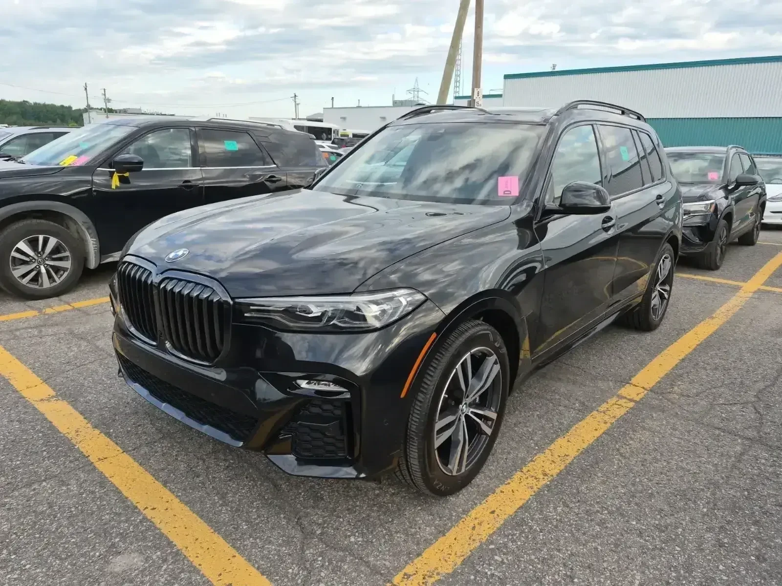 BMW X7 XDRIVE40I/7 МЕСТЕН/Blind Spot/WOOD TRIM/CARFAX