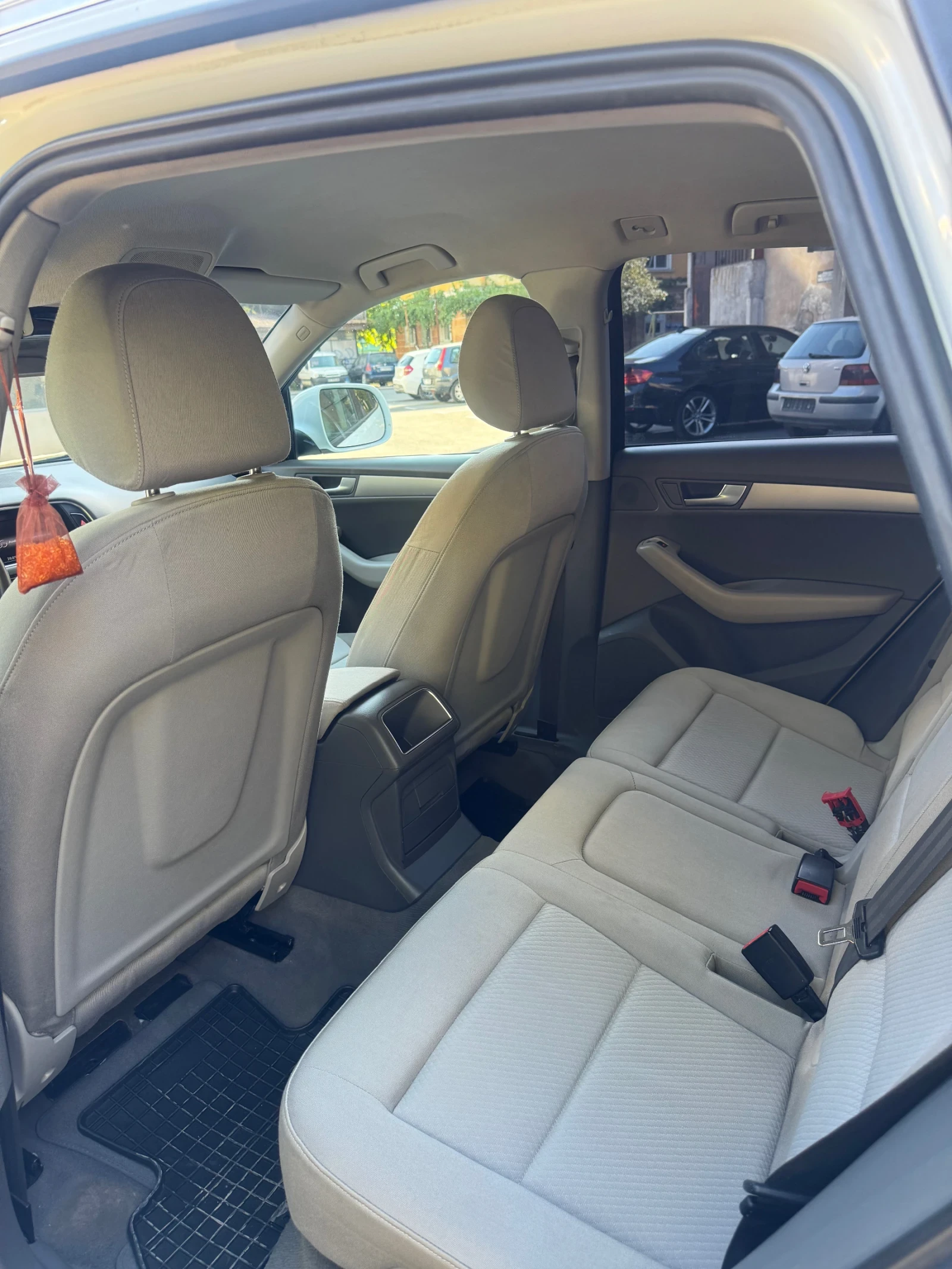 Audi Q5 2.0tdi comonrail, снимка 8 - Автомобили и джипове - 55889720