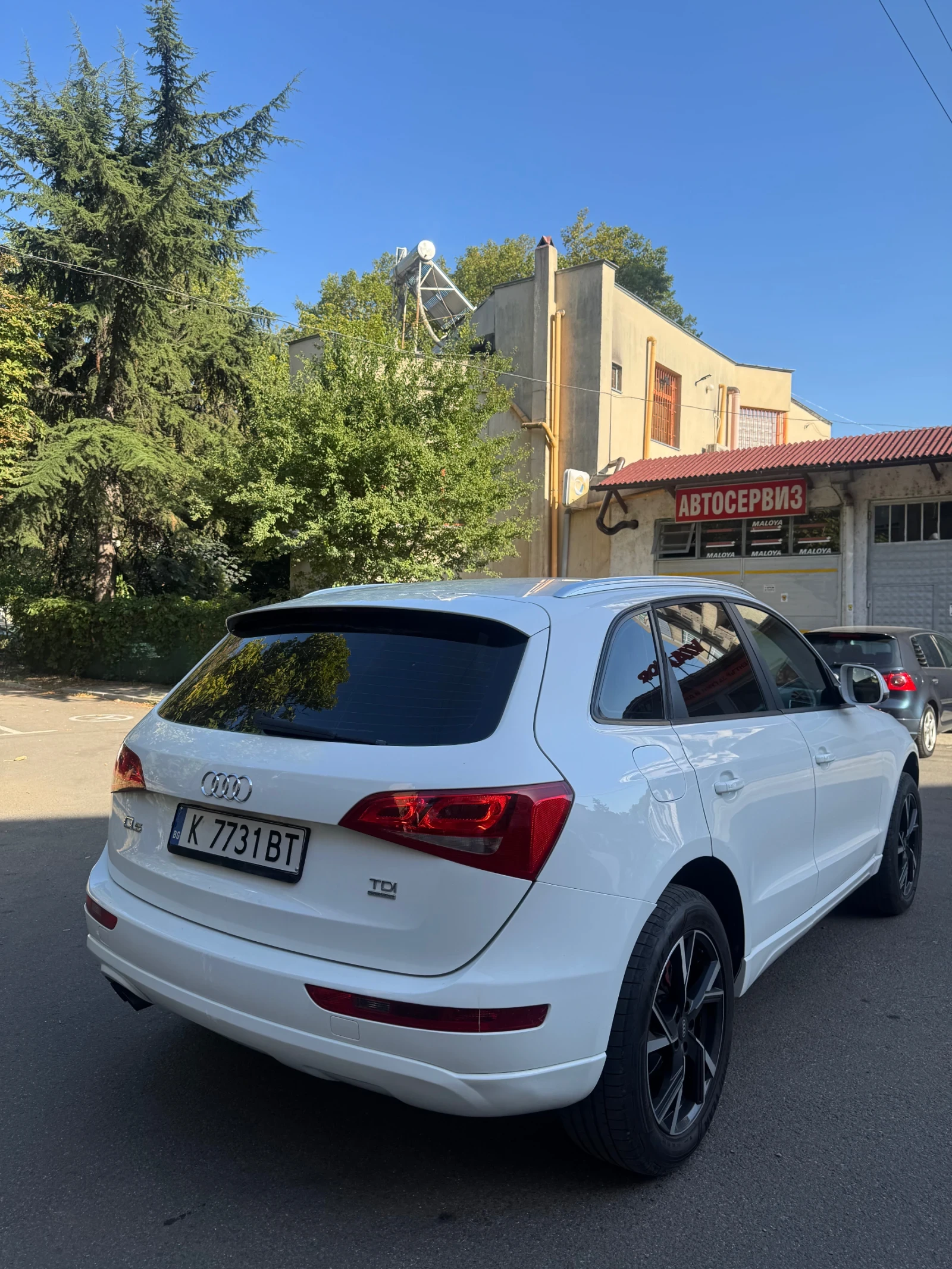 Audi Q5 2.0tdi comonrail, снимка 4 - Автомобили и джипове - 55889720